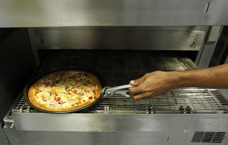 tagreuters.com2024binary_LYNXMPEK4907J-VIEWIMAGE