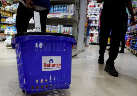 tagreuters.com2024binary_LYNXMPEK9T02E-VIEWIMAGE