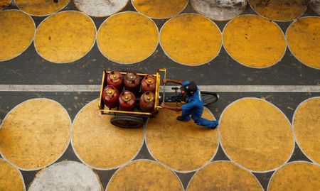 tagreuters.com2024binary_LYNXNPEK2703D-VIEWIMAGE