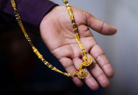 tagreuters.com2025binary_LYNXMPELA405Z-VIEWIMAGE