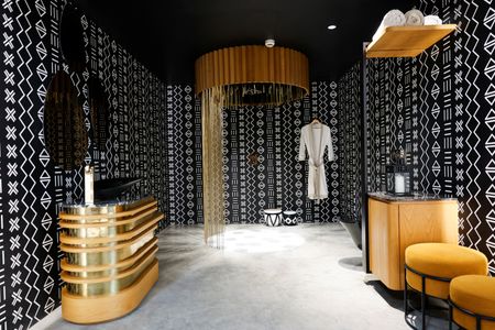 tagreuters.com2025binary_LYNXNPEL0L02H-VIEWIMAGE