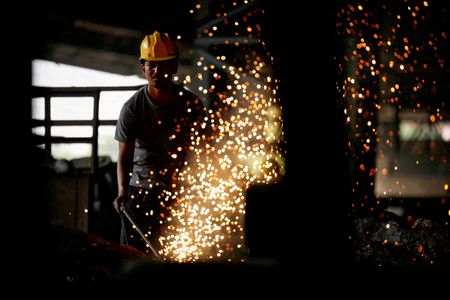 tagreuters.com2025binary_LYNXNPEL240FJ-VIEWIMAGE