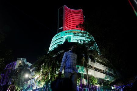 tagreuters.com2024binary_LYNXMPEK6A02E-VIEWIMAGE