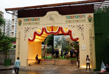 tagreuters.com2024binary_LYNXMPEK6B0AZ-VIEWIMAGE