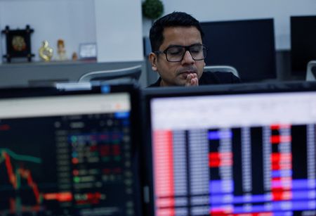 tagreuters.com2024binary_LYNXMPEK6M0HF-VIEWIMAGE