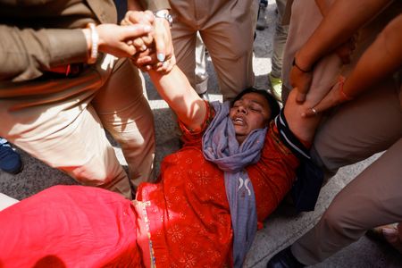 tagreuters.com2024binary_LYNXNPEK2P08L-VIEWIMAGE