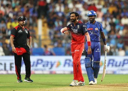 tagreuters.com2025binary_LYNXNPEL3704K-VIEWIMAGE