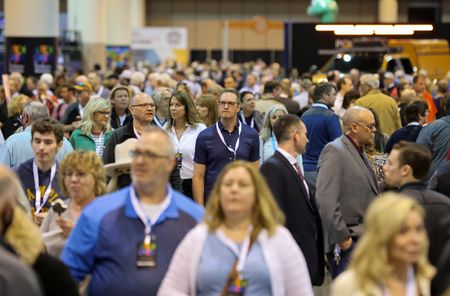 tagreuters.com2022binary_LYNXNPEI3T0AZ-VIEWIMAGE