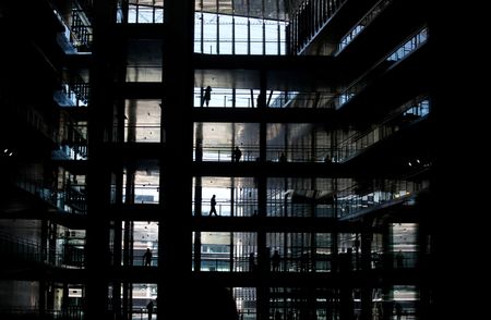 tagreuters.com2024binary_LYNXMPEK9T078-VIEWIMAGE