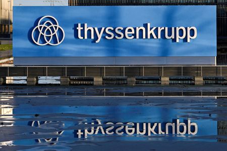 tagreuters.com2024binary_LYNXNPEK2018O-VIEWIMAGE