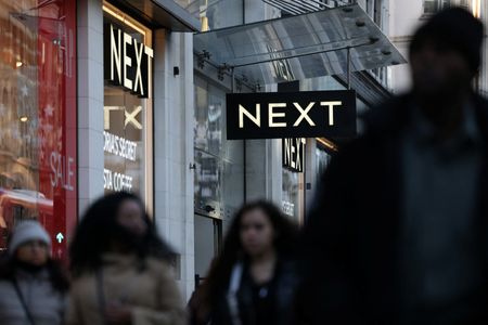 tagreuters.com2025binary_LYNXMPEL0605G-VIEWIMAGE