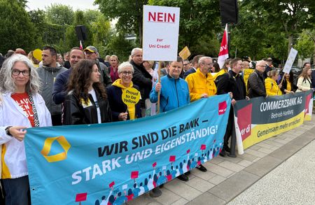 tagreuters.com2025binary_LYNXMPEL4E0FH-VIEWIMAGE