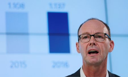 tagreuters.com2025binary_LYNXMPEL4E0PM-VIEWIMAGE