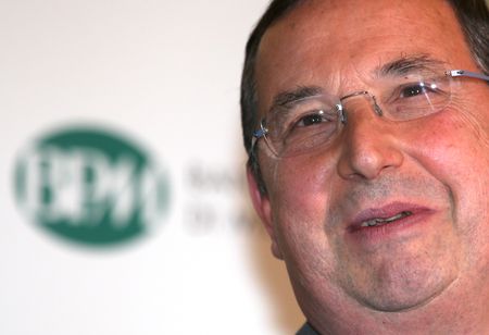 tagreuters.com2025binary_LYNXMPEL6T07D-VIEWIMAGE