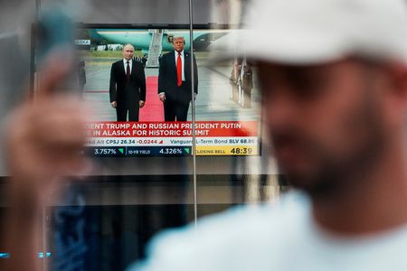 tagreuters.com2025binary_LYNXMPEL7E0XI-VIEWIMAGE