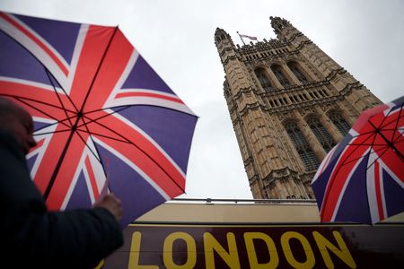 tagreuters.com2025binary_LYNXMPELA408C-VIEWIMAGE