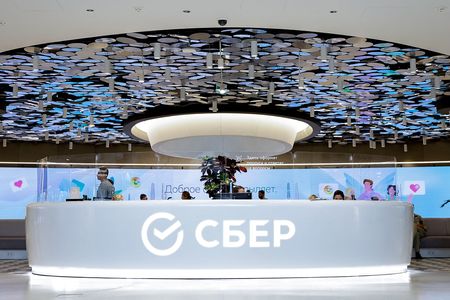 tagreuters.com2025binary_LYNXNPEL0T0EJ-VIEWIMAGE