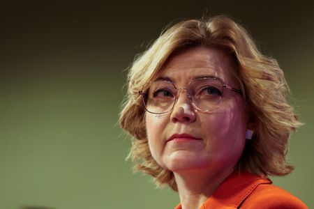 tagreuters.com2025binary_LYNXNPEL1J0BO-VIEWIMAGE