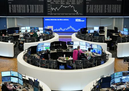 tagreuters.com2025binary_LYNXNPEL1N03Q-VIEWIMAGE