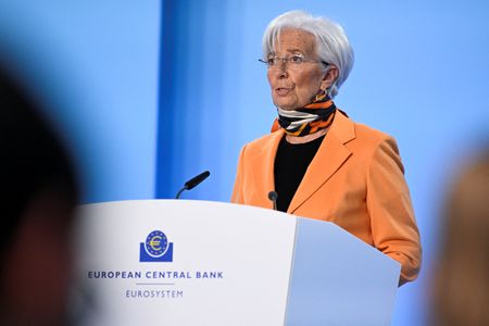 tagreuters.com2025binary_LYNXNPEL250NX-VIEWIMAGE