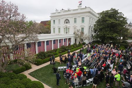 tagreuters.com2025binary_LYNXNPEL3111C-VIEWIMAGE