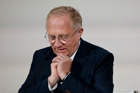 tagreuters.com2025binary_LYNXNPEL4R0NN-VIEWIMAGE