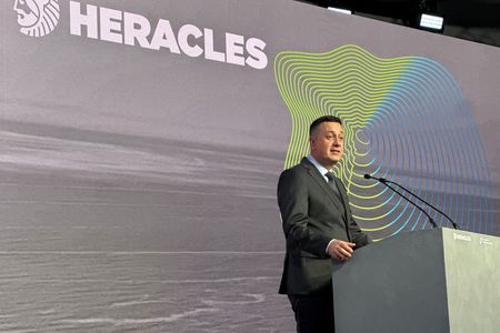 tagreuters.com2025binary_LYNXNPEL4S0OZ-VIEWIMAGE