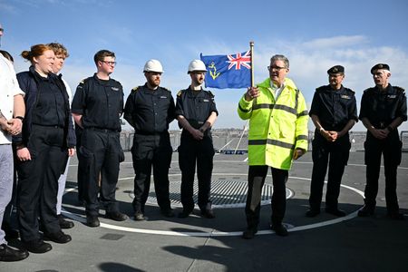 tagreuters.com2025binary_LYNXNPEL8E06M-VIEWIMAGE