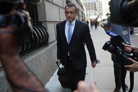 tagreuters.com2022binary_LYNXMPEI5R0QU-VIEWIMAGE