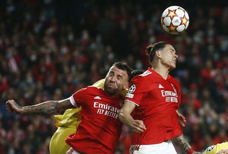 tagreuters.com2022binary_LYNXNPEI3413M-VIEWIMAGE