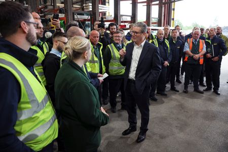 tagreuters.com2024binary_LYNXMPEK4N0OW-VIEWIMAGE