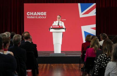 tagreuters.com2024binary_LYNXMPEK4R06P-VIEWIMAGE