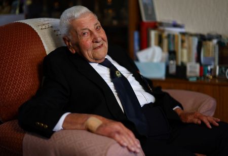 tagreuters.com2024binary_LYNXMPEK520CM-VIEWIMAGE