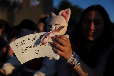 tagreuters.com2024binary_LYNXMPEK6D0AK-VIEWIMAGE