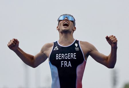 tagreuters.com2024binary_LYNXMPEK6U0HK-VIEWIMAGE