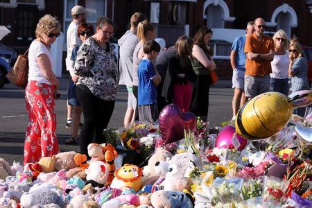 tagreuters.com2024binary_LYNXMPEK71095-VIEWIMAGE