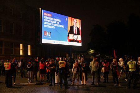 tagreuters.com2024binary_LYNXMPEK710YE-VIEWIMAGE