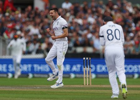 tagreuters.com2024binary_LYNXMPEK7K0EZ-VIEWIMAGE