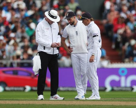 tagreuters.com2024binary_LYNXMPEK7K0F1-VIEWIMAGE