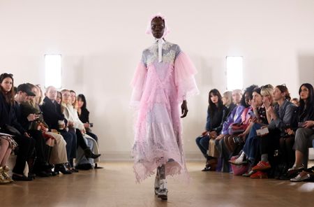 tagreuters.com2024binary_LYNXNPEK1F0EV-VIEWIMAGE