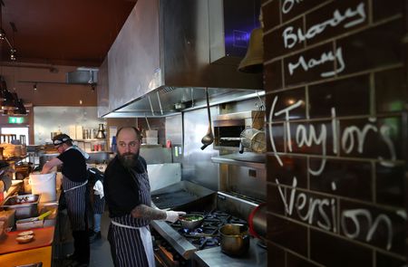 tagreuters.com2024binary_LYNXNPEK3L0M0-VIEWIMAGE