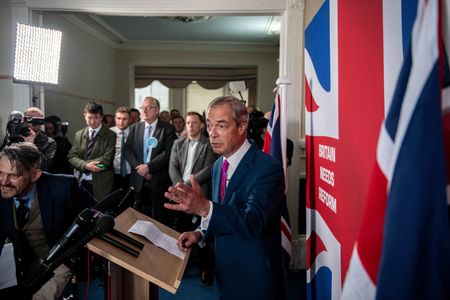 tagreuters.com2025binary_LYNXMPEL3S0CP-VIEWIMAGE