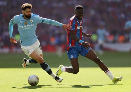 tagreuters.com2025binary_LYNXMPEL4G0CB-VIEWIMAGE