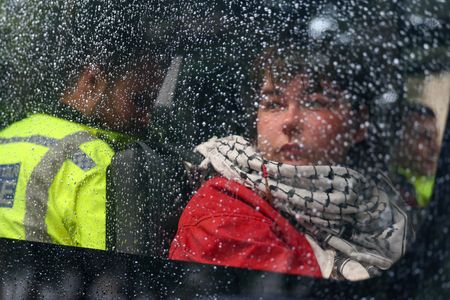 tagreuters.com2025binary_LYNXMPEL6K0JQ-VIEWIMAGE