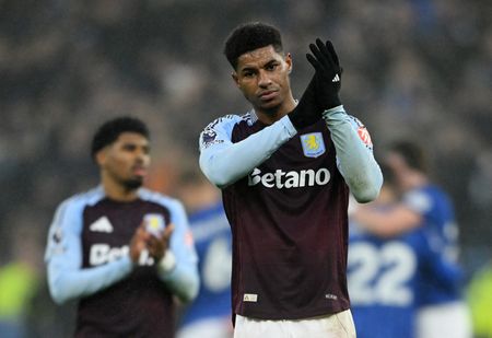 tagreuters.com2025binary_LYNXNPEL1E07D-VIEWIMAGE