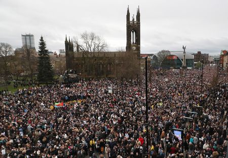 tagreuters.com2025binary_LYNXNPEL2S08J-VIEWIMAGE