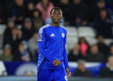 tagreuters.com2025binary_LYNXNPEL3705A-VIEWIMAGE