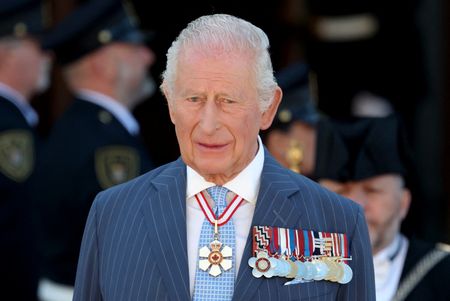 tagreuters.com2025binary_LYNXNPEL4Q0QU-VIEWIMAGE