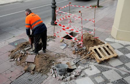 tagreuters.com2022binary_LYNXMPEI180OQ-VIEWIMAGE