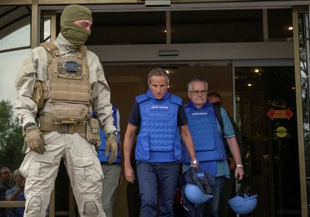 tagreuters.com2022binary_LYNXMPEI801FT-VIEWIMAGE